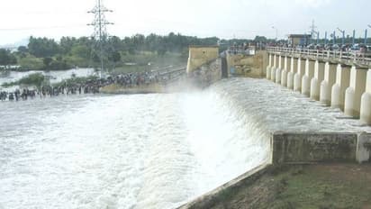 சென்னை மக்களே உஷார்.. செம்பரம்பாக்கம் ஏரியில் நீர் திறப்பு திடீர் அதிகரிப்பு.. பாதுகாப்பாக இருக்க அறிவுறுத்தல்