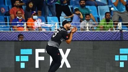 T20 World Cup| ടൂര്ണമെന്റിലെ ഏറ്റവും മികച്ച സേവ്? ബൗണ്ടറിയില് പറവയായി ഡാരില് മിച്ചല്- വീഡിയോ