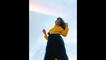 𝐋𝐚𝐤𝐬𝐡𝐦𝐢 𝐌𝐞𝐧𝐨𝐧: உடல் எடையை ஏற்றி... சும்மா கும்முனு மாறிய லட்சுமி மேனன்..! லேட்டஸ்ட் போட்டோஸ்..!