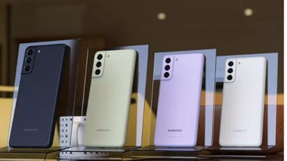 Samsung Galaxy S21 FE: इंतज़ार खत्म ! इस दिन लॉन्च हो रहा, शानदार कैमरे वाला ये धांसू स्मार्टफोन