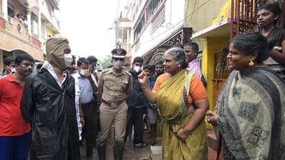 Chennai Flood: நான் முதல்வர் பேசறம்மா… மக்களிடம் போன் போட்டு பேசிய ஸ்டாலின்… கலக்கல் ஆய்வு