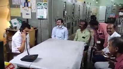 Chennai floods: தூக்கமும் இல்ல.. ஓய்வும் இல்ல.. கட்டுப்பாட்டு அறையே கதியாக கிடந்த அமைச்சர் செந்தில் பாலாஜி..