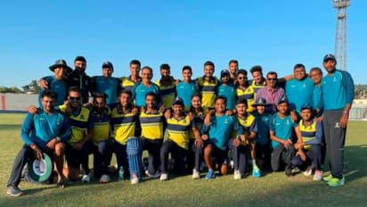 Syed Mushtaq Ali Trophy-  ব্যাটে-বলে দুরন্ত পারফরমেন্স,  কর্নাটককে হারিয়ে শেষ আটে বাংলা