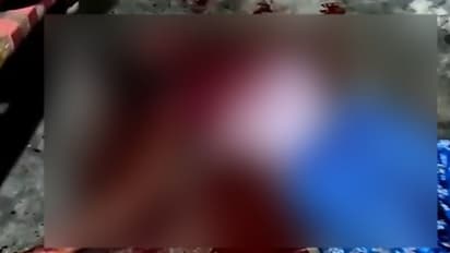 పెద్దపల్లి : ప్రేమోన్మాది ఘాతుకం.. కత్తిపీటతో ప్రియురాలి గొంతు కోసి హత్య