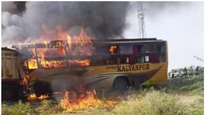 Rajasthan Bus Accident| രാജസ്ഥാനില് ടാങ്കറുമായി കൂട്ടിയിടിച്ച് ബസ് കത്തി; 12 പേര്ക്ക് ദാരുണാന്ത്യം