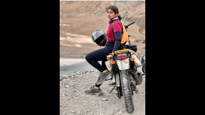 Ladakh ಬೈಕ್‌ ಟ್ರಿಪ್‌, ಕಿರುತೆರೆಯಿಂದ ಬ್ರೇಕ್; ನಟಿ ಭೂಮಿ ಶೆಟ್ಟಿ ಲೈಫಲ್ಲಿ ಏನಾಗುತ್ತಿದೆ!