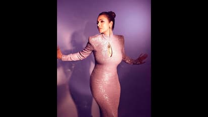 ఆమె వయసు నలభైఏడా, ఇరవైఏడా.. మలైకా మైండ్ బ్లోయింగ్ ఫోజులు చూస్తే ఆ డౌట్ గ్యారెంటీ