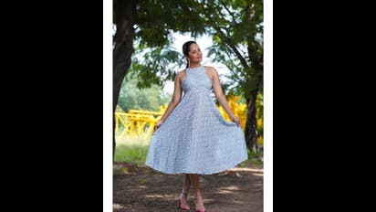 Anasuya: గౌనులో అనసూయ వయ్యారాలు.. సింపుల్ బట్ వెరీ హాట్