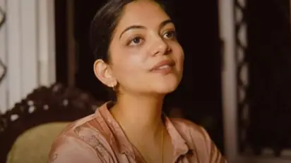 Thonnal|അഹാന കൃഷ്‍ണയുടെ ആദ്യ സംവിധാനം, 'തോന്നലി'ന്റെ അണ്‍പ്ലഗ്‍ഡ് വീഡിയോയും പുറത്തുവിട്ടു