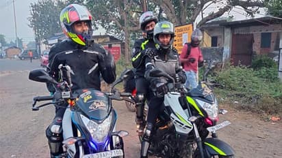 Sikim trip on bike- বন্ধু যখন বাইক, মাত্র ১৯ বছরেই সিকিম যাত্রা করে সাড়া ফেলেছে ৩ যুবক