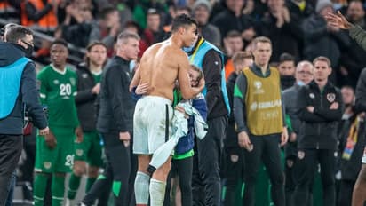 Cristiano Ronaldo's humble gesture to a tearful young girl will melt your heart (WATCH)