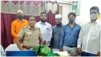 தோளில் தூக்கி காப்பாற்றி... தாயுமானவளான பெண் இன்ஸ்பெக்டர் ராஜேஸ்வரின் மற்றொரு பக்கம்..!