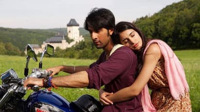 Rockstar Criticism- হয় ভালো, নয় খারাপ, ১০ বছর পেরিয়েও চুল চেরা বিচারে রকস্টার