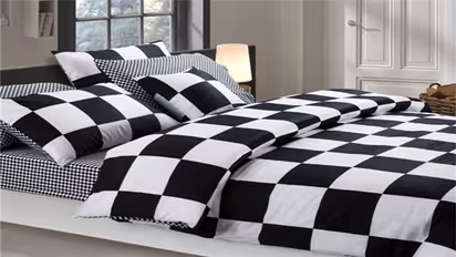 Relationship Tips: बेडरूम में भूलकर भी ना रखें ये 6 चीजें, नहीं तो पार्टनर के साथ खराब हो सकते है रिलेशन