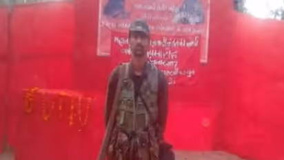 ప్రమాదవశాత్తూ బాంబు పేలి మావోయిస్టు కేంద్ర కమిటీ సభ్యుడు రవి మృతి.. ఏడాదిన్నర తర్వాత ప్రకటన..!