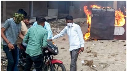 Maharashtra Amravati Violence: कर्फ्यू लगा, इंटरनेट बंद, Sanjay Raut बोले- सरकार को अस्थिर करने की थी साजिश
