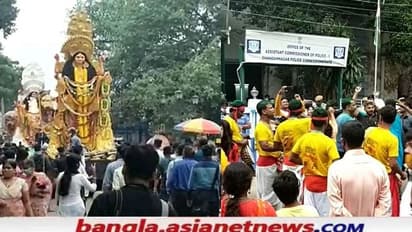 Jagadhatri Puja 2021: আজ দশমী, জগদ্ধাত্রী পুজোর বিসর্জনে মাতল চন্দনগর