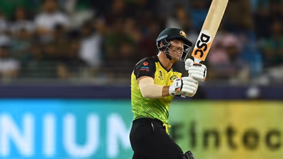 IPL 2022 : വാര്ണര്, കമ്മിന്സ്...ഓസീസ് താരപ്പടയ്ക്ക് ഐപിഎല് ആദ്യ കളികള് നഷ്ടമാകും; ടീമുകള്ക്ക് പ്രഹരം