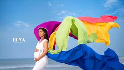 அண்டர்வாட்டரில் லிப்லாக்... விஜய் டிவி சீரியல் நடிகை ஜெனிபரின் ரொமான்டிக் Pregnancy போட்டோ ஷூட்!