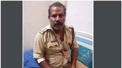 മദ്യപിച്ച് വാഹമോടിച്ചത് പിടികൂടിയ ട്രാഫിക്ക് എസ്ഐയെ വാഹനത്തിലുണ്ടായിരുന്നവര്‍ മര്‍ദ്ദിച്ചു