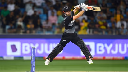 T20 WC 2021, Final: NZ के कप्तान Kane Williamson ने खेली तूफानी पारी, टी20 फाइनल में लगाई सबसे तेज फिफ्टी