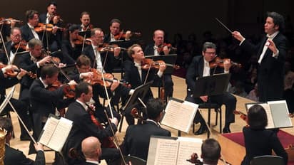 Young Venezuelan classical musicians aim to bag Guinness record for largest orchestra