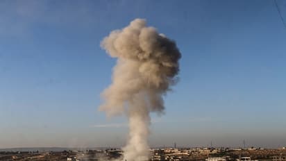 UAE Attack : హుతీలపై సంకీర్ణ దళాల వైమానిక దాడులు, 11మంది మృతి, పలువురికి గాయాలు..