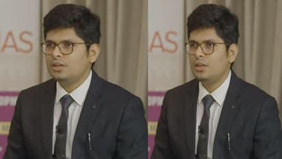 యూపీఎస్సీ గొప్పదే కానీ..గ్లామరైజ్ చేయద్దు.. 103వ ర్యాంకర్ అన్మోల్..!