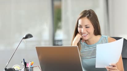 Vastu Tips: ওয়ার্ক ফ্রম হোম চলাকালীন এই কয়টি বাস্তু টোটকা মেনে চলুন, কর্ম জীবনে উন্নতি ঘটবে এই টোটকায়