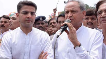 गहलोत बोले- मोदी का अहंकार हारा, घबराकर कृषि कानून वापस लिए, BJP को UP समेत 5 राज्यों में हार का डर