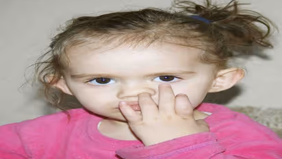 Parenting Tips :ನಿಮ್ಮ ಮಗುವಿಗೂ ಮೂಗಲ್ಲಿ ಬೆರಳು ಹಾಕೋ ಅಭ್ಯಾಸ ಇದೆಯೇ?