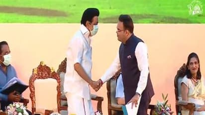 அமித் ஷா மகனுக்கு எழுந்து நின்று கை கொடுத்த ஸ்டாலின்..! சென்னையில் பரபரப்பு