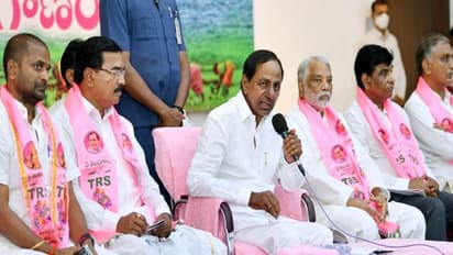 700 మంది చనిపోయారు, రైతులకు సారీ చెబితే చాలా.... రేపు ఢిల్లీలో తాడోపేడో : కేసీఆర్