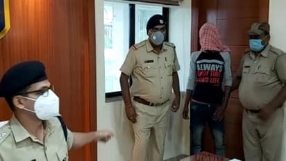 Fake Note: স্কুল পড়ুয়াদের মাধ্যমে মুর্শিদাবাদে ছড়াচ্ছে জালনোটের নেটওয়ার্ক, চিন্তায় গোয়েন্দারা