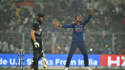 ICC announces changes to playing condition for T20Is; massive in-match penalty for slow over-rate introduced