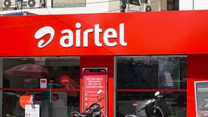 आज से एयरटेल यूजर के लिए बढ़ गई महंगाई, जानिए अपनी पसंद के टैरिफ के कितने चुकाने होंगे दाम