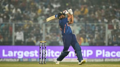 T20 WC 2022 fixtures : ടി20 ലോകകപ്പ്; തീപാറും മത്സരക്രമം പുറത്ത്, ഇന്ത്യയുടെ ആദ്യ എതിരാളികള്‍ പാകിസ്ഥാന്‍!