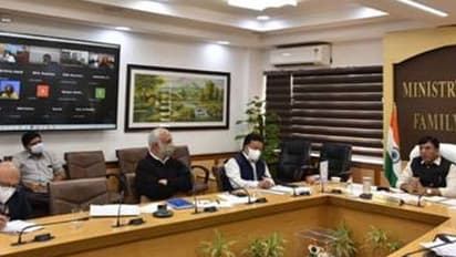 Covid 19: वैक्सीनेशन में पिछड़े मणिपुर, मेघालय, नगालैंड व पुडुचेरी; हेल्थ मिनिस्टर ने ली क्लास, दीं कुछ नसीहत