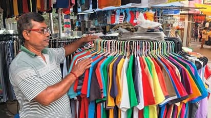 GST On Textiles: ಬಟ್ಟೆ ವ್ಯಾಪಾರಿಗಳು ನಿರಾಳ; ಜವಳಿ ಮೇಲಿನ ತೆರಿಗೆ ಏರಿಕೆ ಮುಂದೂಡಿಕೆ