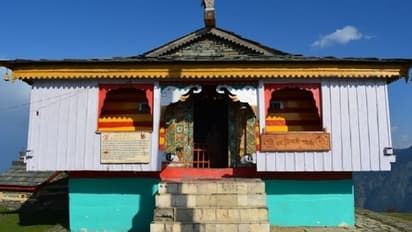 Bijli Baba Temple-রহস্যময় বিজলি বাবার মন্দির, বারো বছর অন্তর দুটুকরো হয় শিবলিঙ্গ