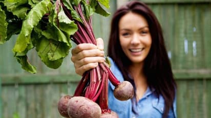 Skin Care : കണ്ണിന് ചുറ്റുമുള്ള കറുത്ത പാട്, ഇരുണ്ട ചുണ്ടുകൾ; പരീക്ഷിക്കാം ബീറ്റ്റൂട്ട് 'മാജിക്ക്'!