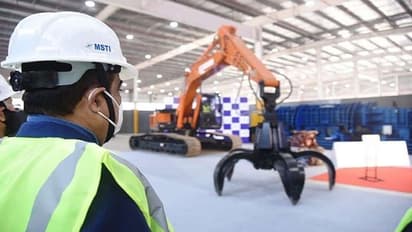 Vehicle Scrappage : ഇനി വണ്ടി പൊളിക്കാനും മാരുതി, ഇതാ ആ പൊളിക്കലിനെപ്പറ്റി അറിയേണ്ടതെല്ലാം!