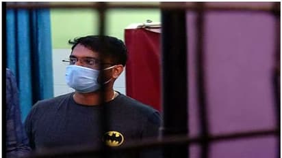 Gold Smuggling Case : സ്വർണ്ണക്കടത്ത കേസ്: സരിത്ത് അടക്കം നാല് പ്രതികൾ ജയിലിൽ നിന്നിറങ്ങി