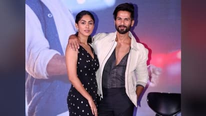 Jersey Trailer: Shahid Kapoor shares a steamy kiss with Mrunal Thakur