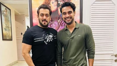 Tovino Thomas : 'എന്നെ സന്തോഷിപ്പിച്ചത് അതാണ്'; സല്മാന് ഖാനുമായുള്ള കൂടിക്കാഴ്ചയെക്കുറിച്ച് ടൊവീനോ തോമസ്