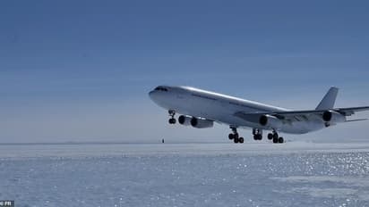 Airbus A340 on Antarctica : അന്‍റാര്‍ട്ടിക്കയില്‍ ആദ്യമായി ചാര്‍ട്ടേഡ് വിമാനം  എ 340 എയര്‍ബസ് ഇറങ്ങി