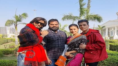 బాలీవుడ్ స్టార్స్ కి ఈ ఆస్ట్రో మున్నింగి బాలు.. ఎంత చెబితే అంతే..!