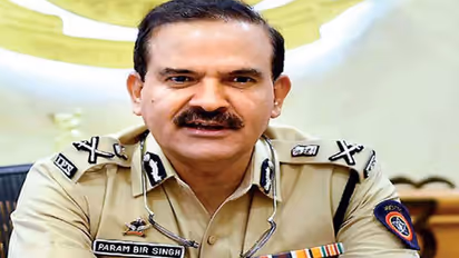 वसूली केस: Ex CP परमबीर 7 महीने बाद Mumbai पहुंचे, कोर्ट ने घोषित कर रखा है भगोड़ा, बोले- न्यायपालिका पर भरोसा