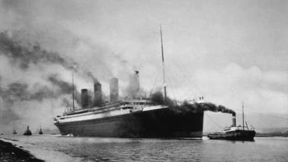 గుజరాత్ సమీపంలో రెండు కార్గో షిప్‌లు ఢీ.. కొనసాగుతున్న రెస్క్యూ ఆపరేషన్