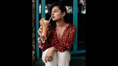 Esther Anil: அனிகாவை ஓரம் கட்டும் கமலின் ரீல் மகள் எஸ்தர் அனில்! ஹீரோயின்களை மிஞ்சிய எக்கசக்க கிளாமர்!